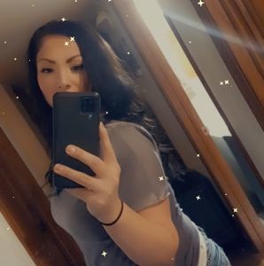 Meet your Posher, Nikita